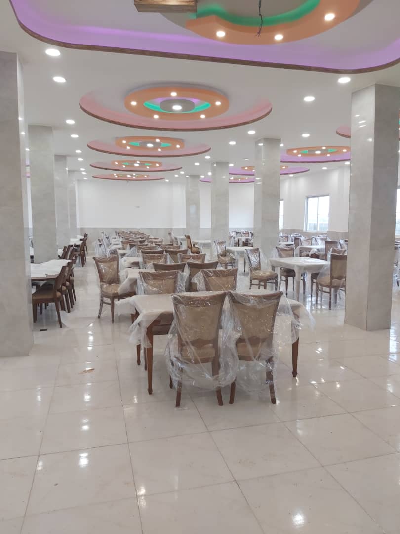 فضای رستوران